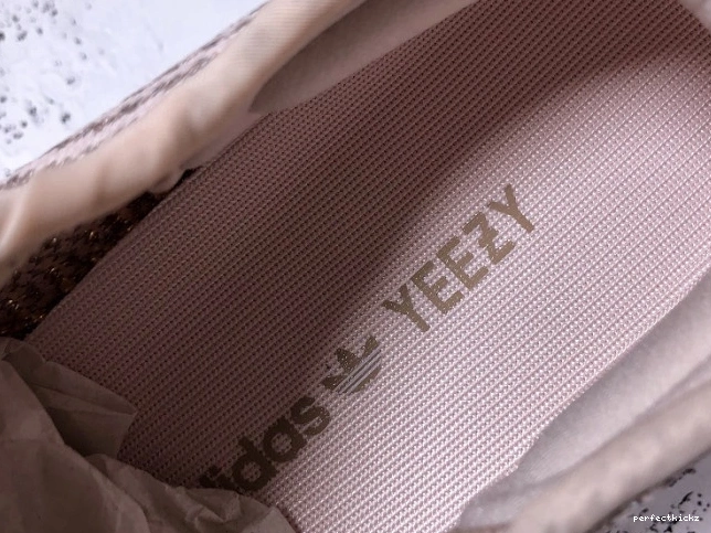 Adidas Yeezy V2 Boost FV5666 Synth Reflective 350 0715